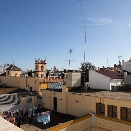 Nqn Aparts & Suites Sevilla Δωμάτιο φωτογραφία
