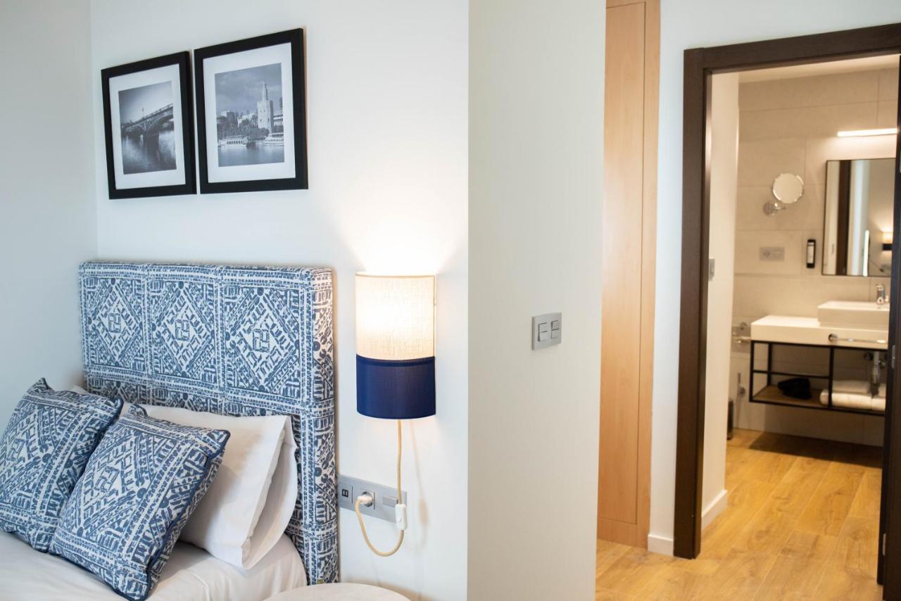 Nqn Aparts & Suites Sevilla Εξωτερικό φωτογραφία