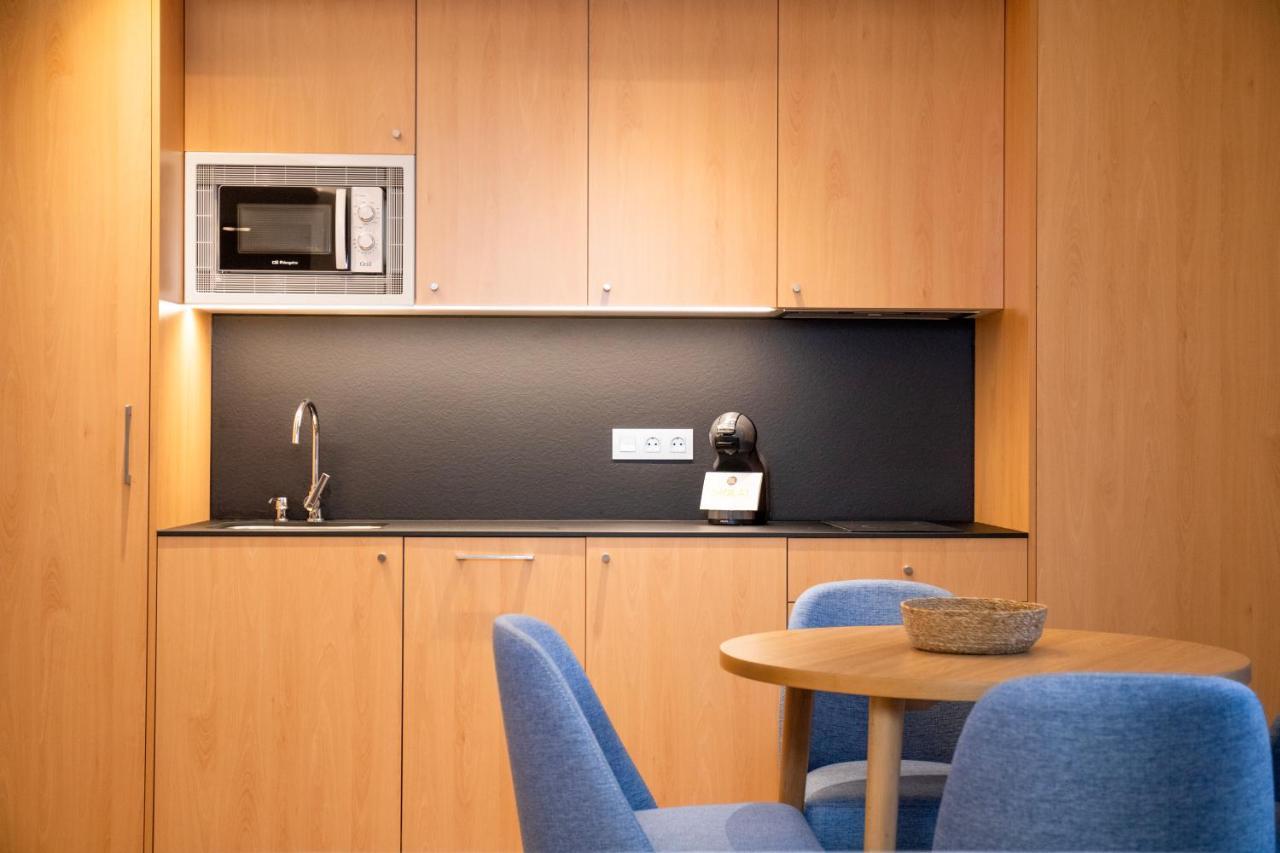 Nqn Aparts & Suites Sevilla Εξωτερικό φωτογραφία