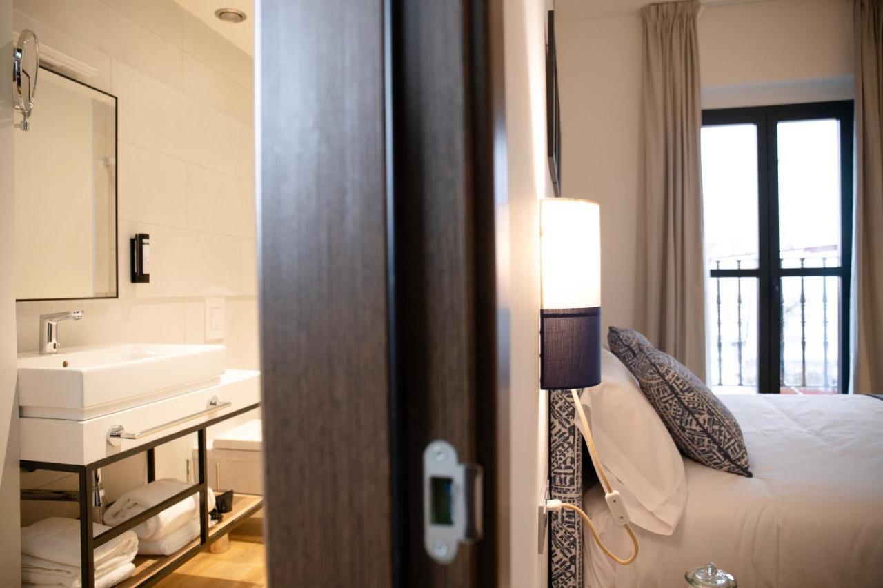 Nqn Aparts & Suites Sevilla Εξωτερικό φωτογραφία