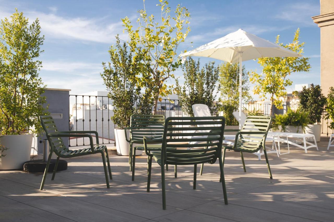 Nqn Aparts & Suites Sevilla Εξωτερικό φωτογραφία