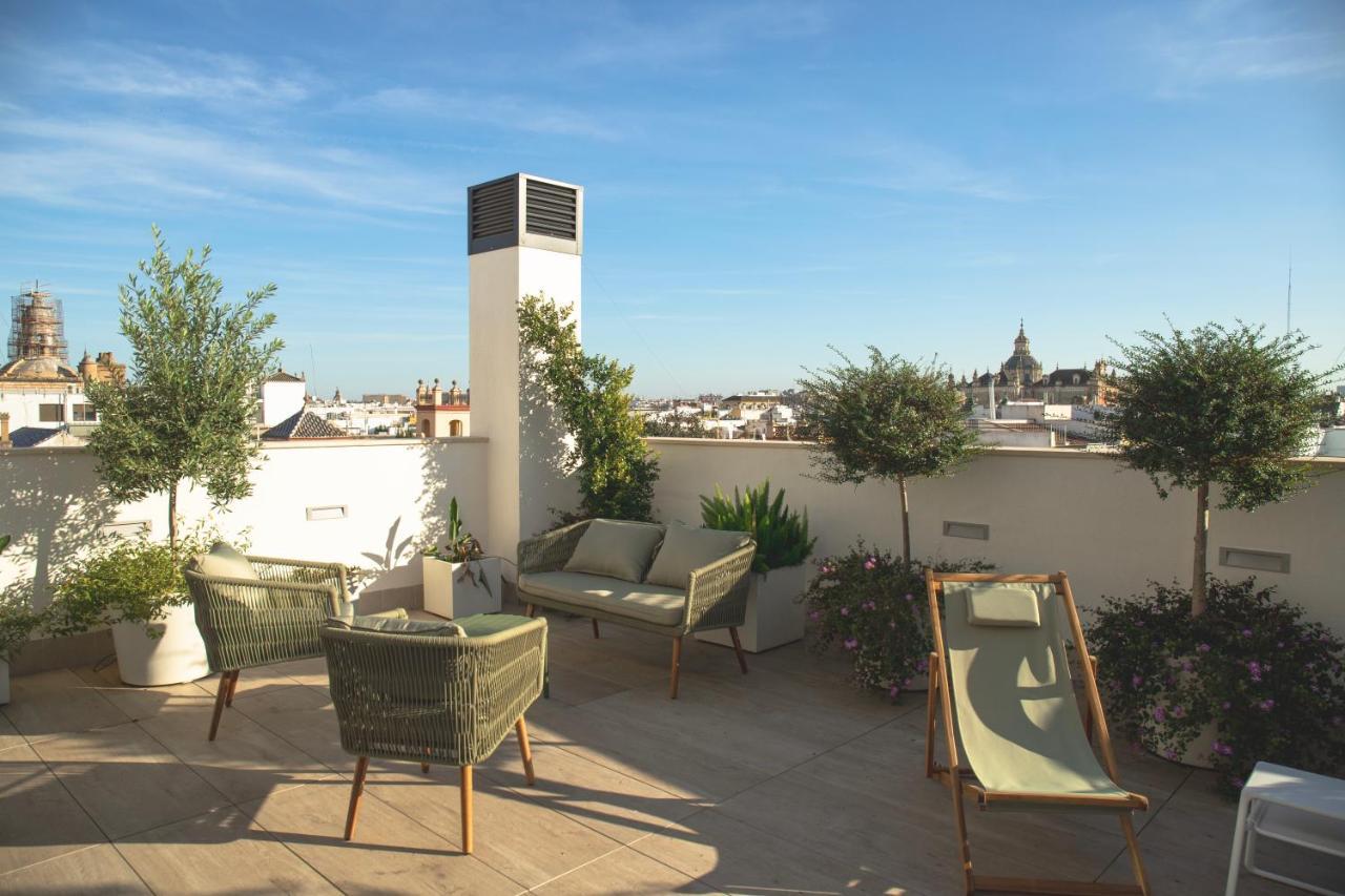 Nqn Aparts & Suites Sevilla Εξωτερικό φωτογραφία