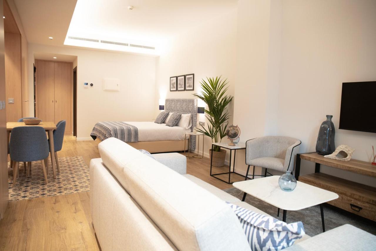 Nqn Aparts & Suites Sevilla Εξωτερικό φωτογραφία