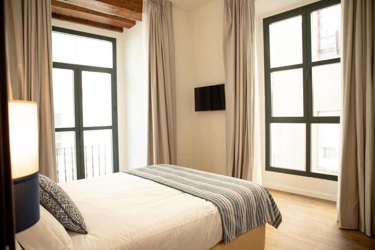 Nqn Aparts & Suites Sevilla Εξωτερικό φωτογραφία