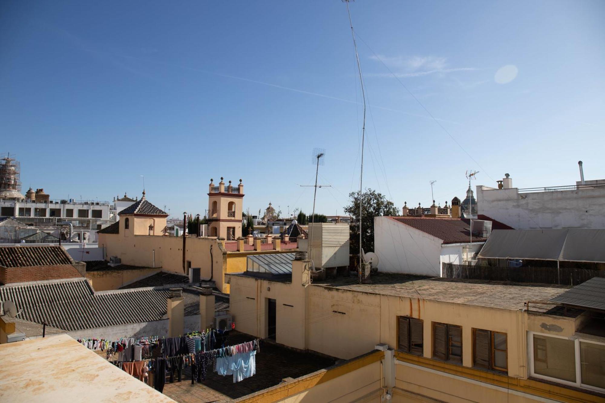 Nqn Aparts & Suites Sevilla Δωμάτιο φωτογραφία